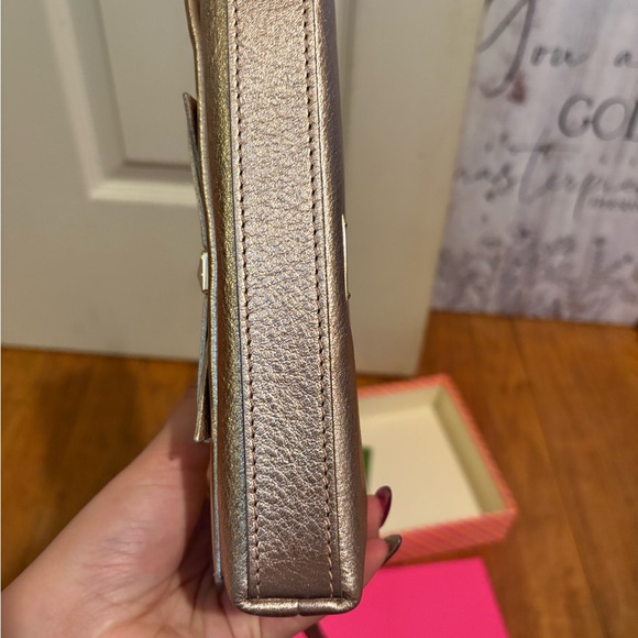 New In Box Storybook Kate Spade Carah Rose Gold - Picture 6 of 11